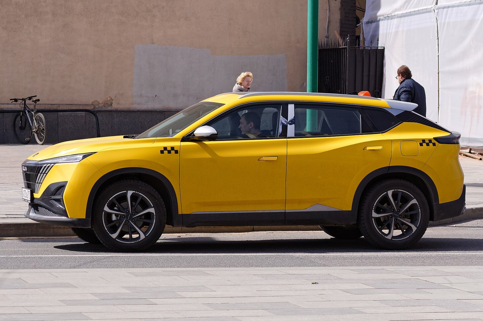 Aeolus Mage — SUV (HEV)
