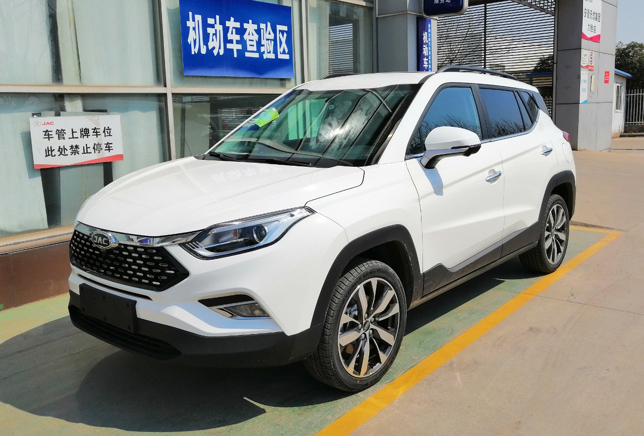 JAC Refine E4 — MPV (BEV)