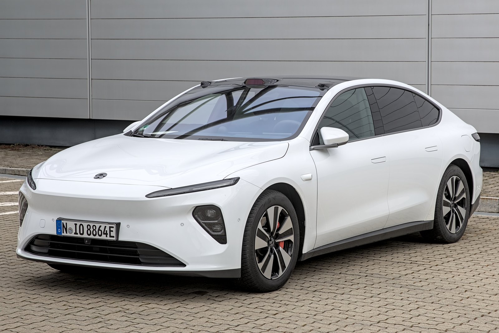 NIO ET7 — SUV (BEV)